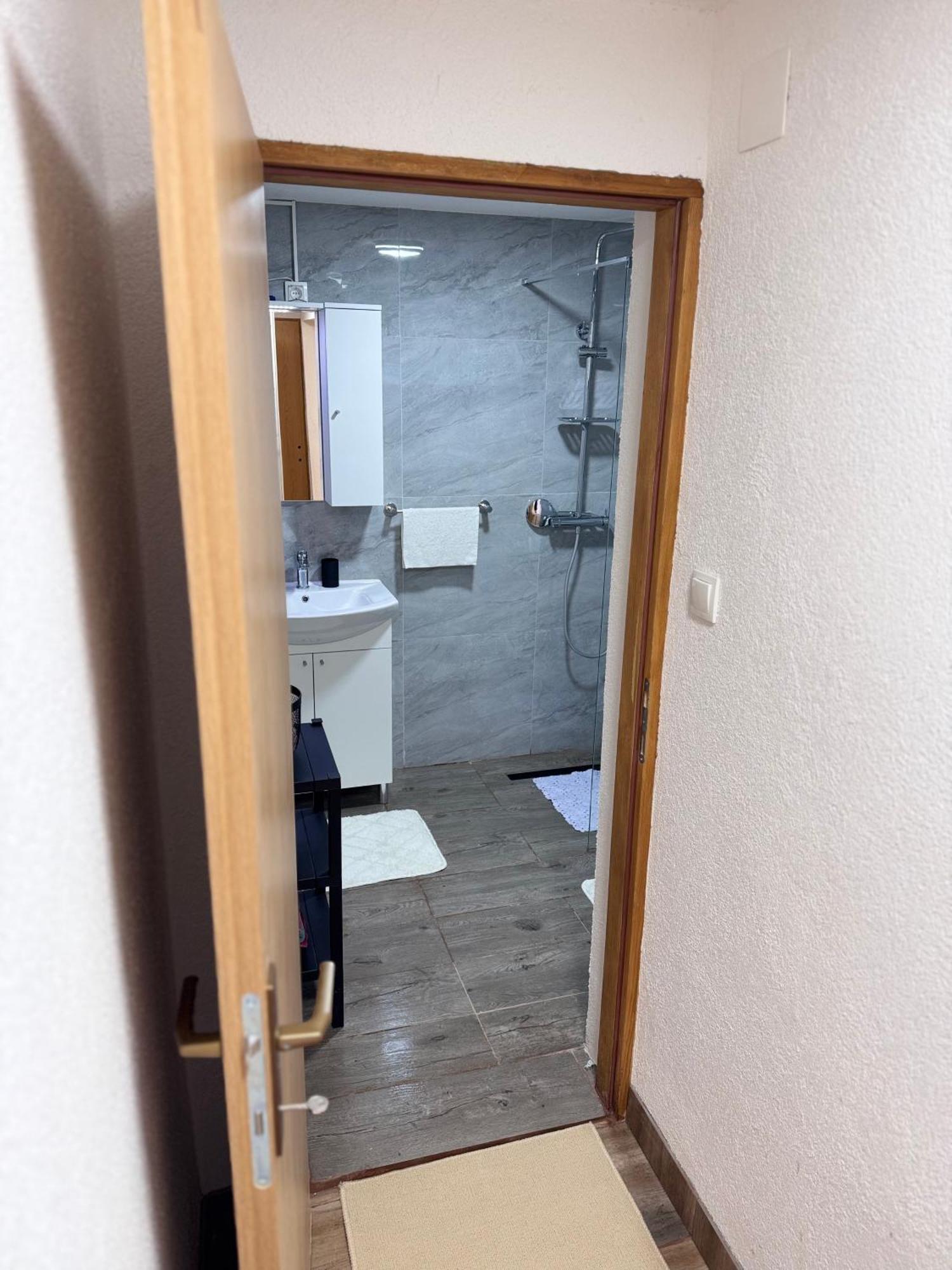 Apartman Josip Госпич Экстерьер фото