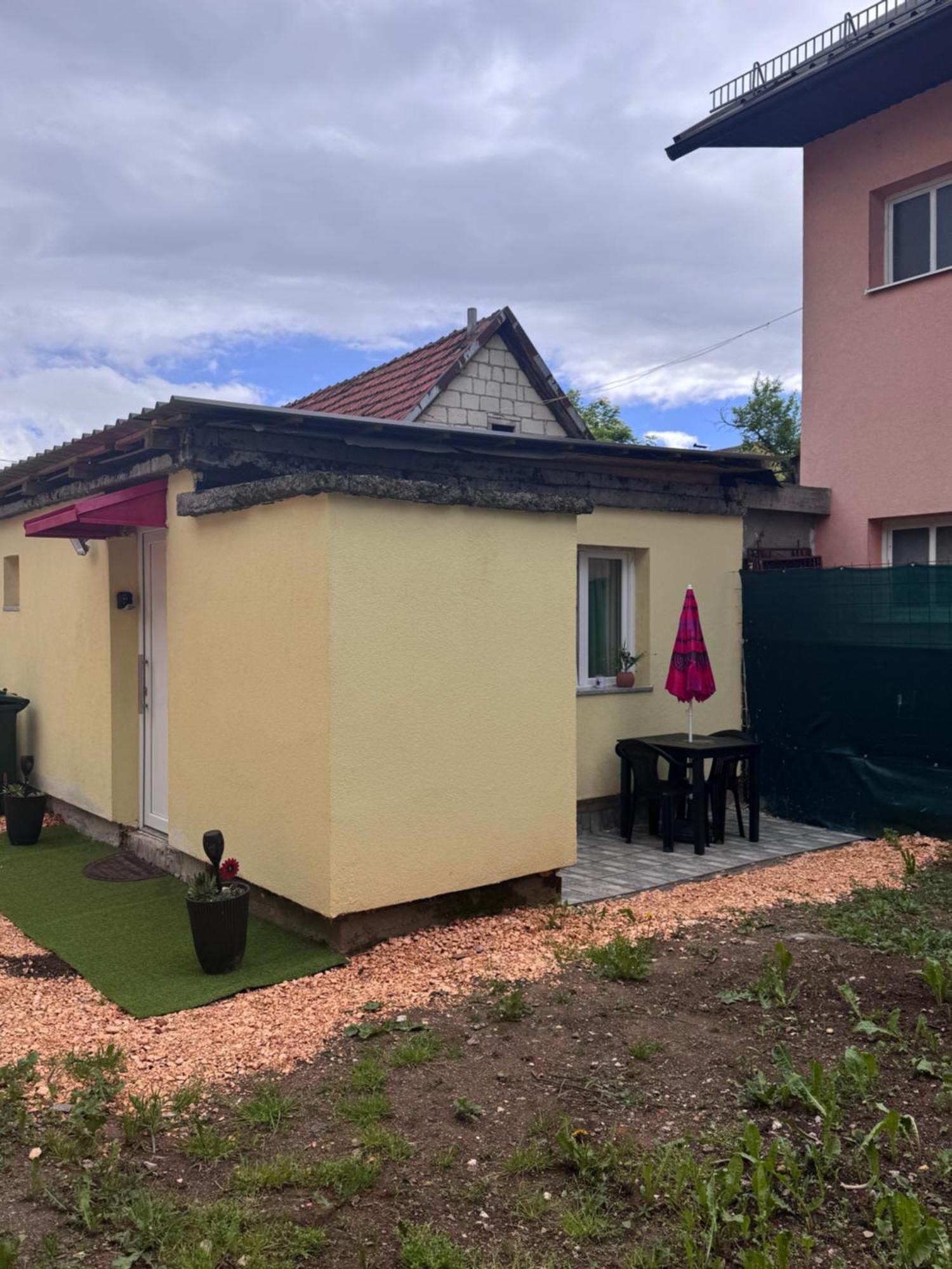 Apartman Josip Госпич Экстерьер фото